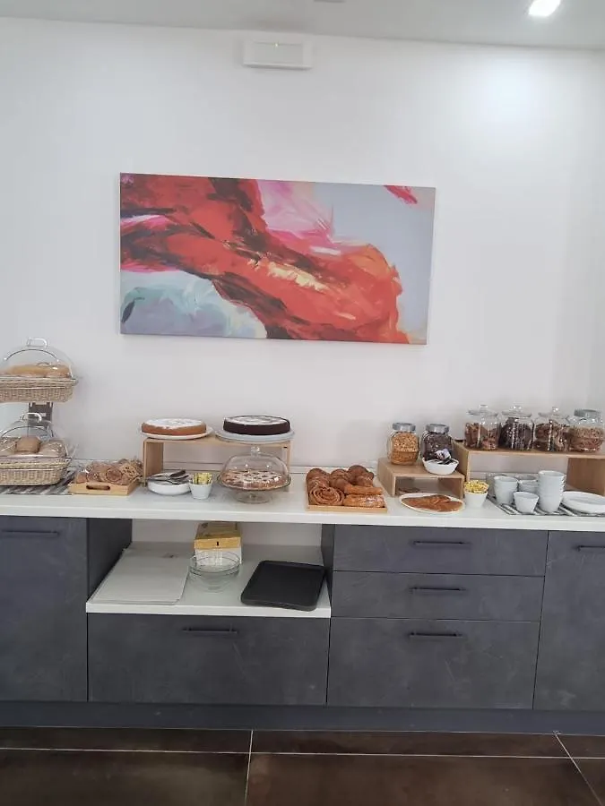 Hotel Crisvan Rimini 3*,