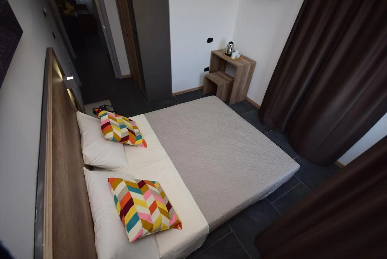 Hotel Crisvan Rimini Italy