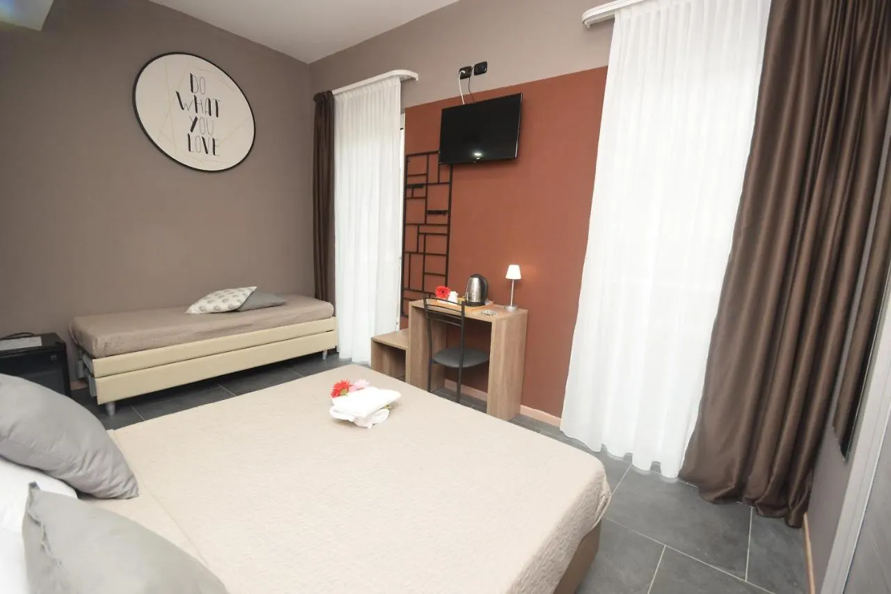 Hotel Crisvan Rimini 3*,