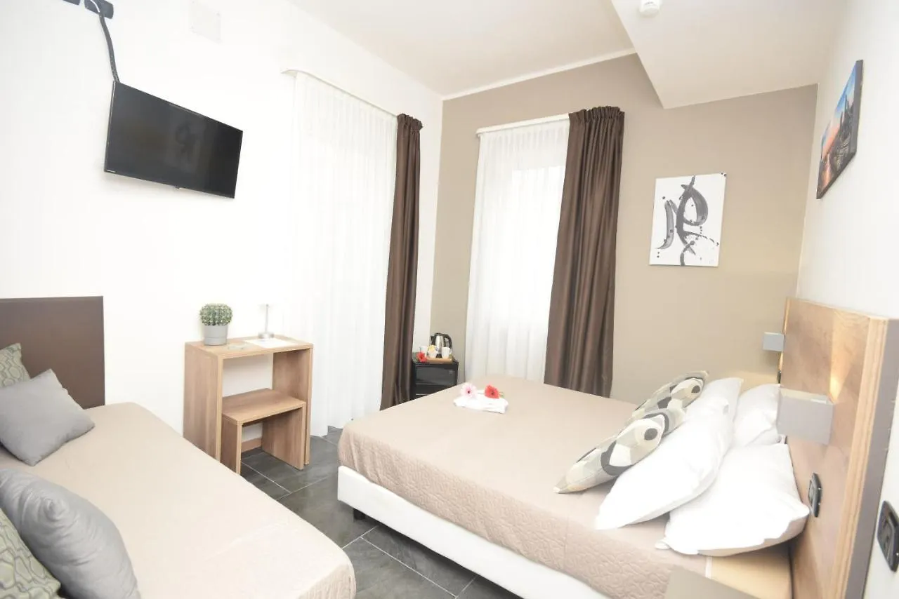 ***  Hotel Crisvan Rimini Italy